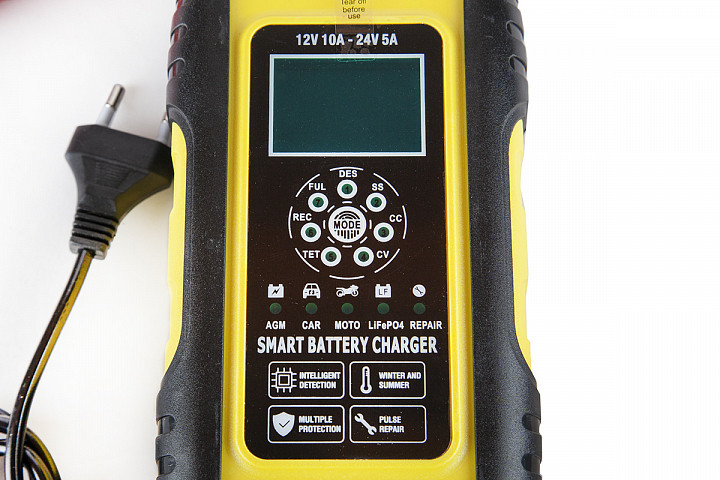 Зарядное устройство для тяговых аккумуляторов с десульфатором в Санкт-Петербурге