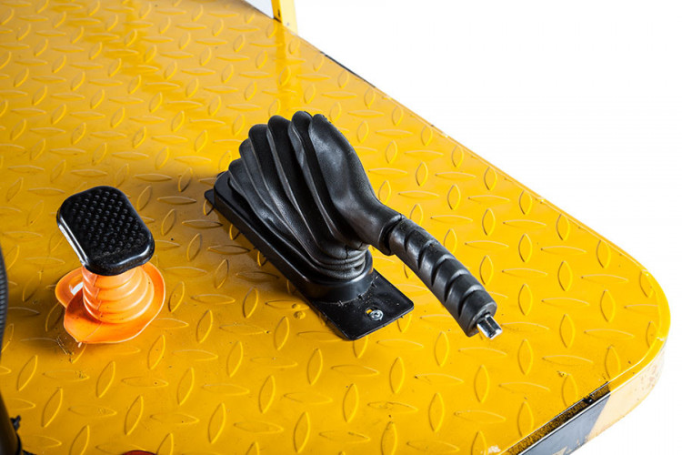 Грузовая электрическая тележка RuTrike СКЛАД 2000 в Санкт-Петербурге