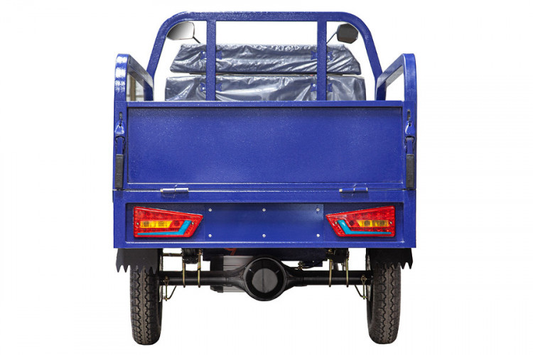 Грузовой электрический трицикл Rutrike Партнёр 1500 в Санкт-Петербурге