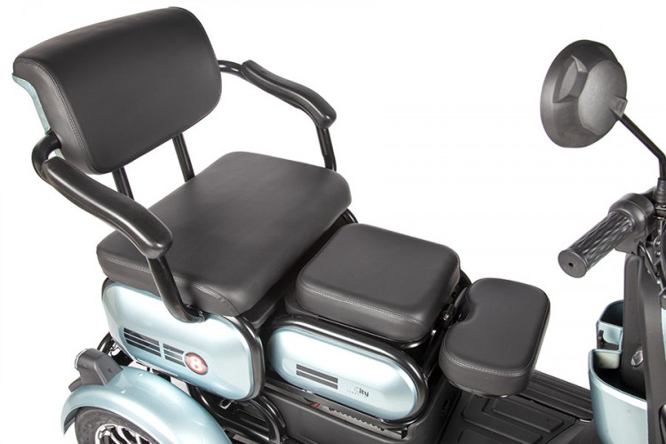 Электроскутер Rutrike Патрон в Санкт-Петербурге