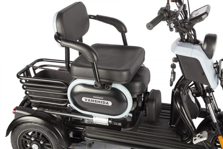 Электротрицикл Wanshida UN MOTO в Санкт-Петербурге