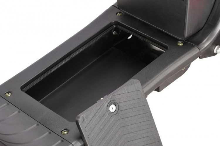 Электроскутер White Siberia IKRA 5000W в Санкт-Петербурге