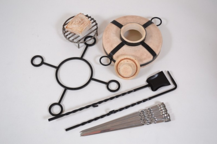 Тандыр Султан Хайдар Средний в Санкт-Петербурге