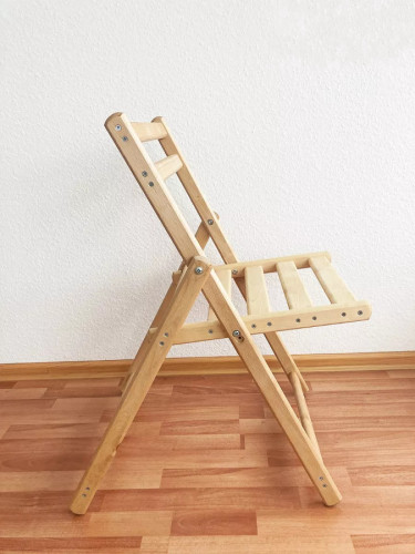 Стул складной деревянный в Санкт-Петербурге