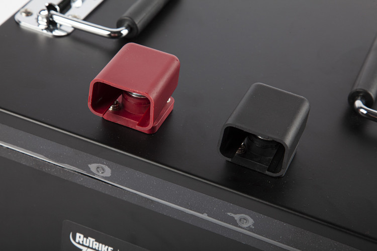 Тяговый железо-фосфатный аккумулятор RuTrike LiFePO4 24V80Ah (100A) в Санкт-Петербурге