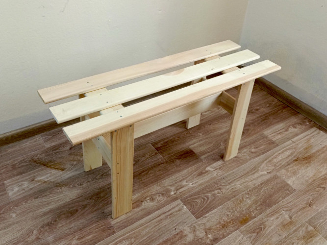 Лавка деревянная в Санкт-Петербурге