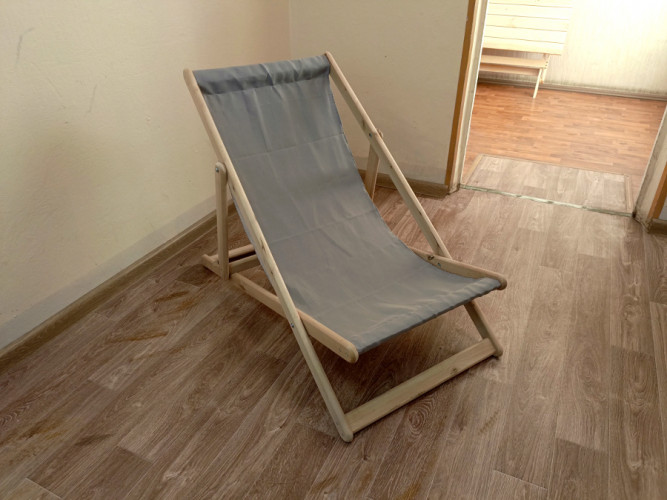 Кресло-шезлонг деревянное складное в Санкт-Петербурге