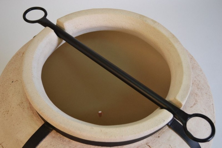 Тандыр Султан Большой в Санкт-Петербурге