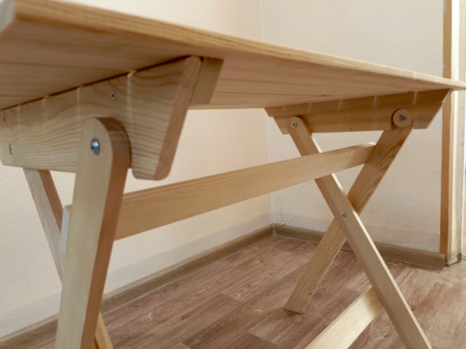 Стол складной деревянный в Санкт-Петербурге