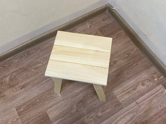 Табурет деревянный ТС-004 в Санкт-Петербурге