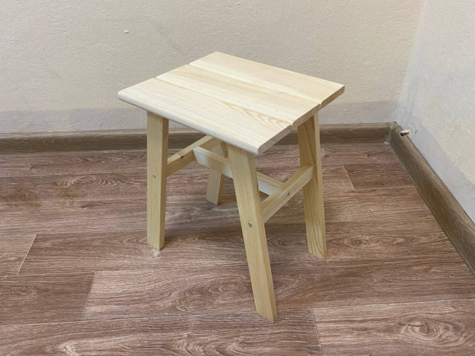 Табурет деревянный ТС-004 в Санкт-Петербурге