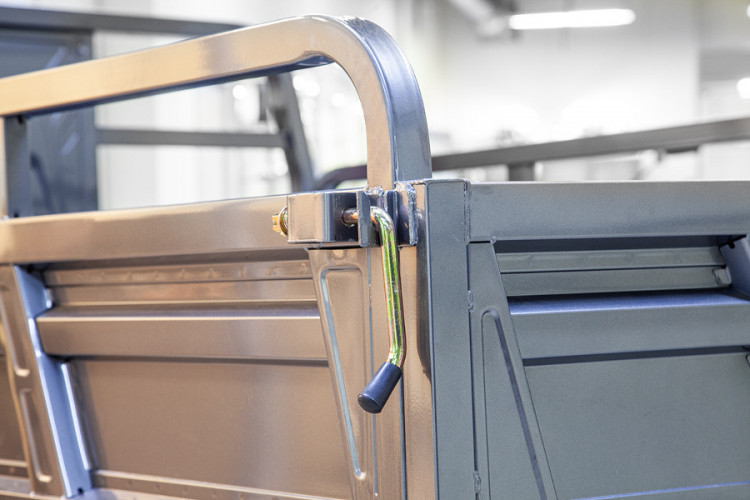 Грузовой электротрицикл Rutrike Эксперт ПРО 2000 в Санкт-Петербурге