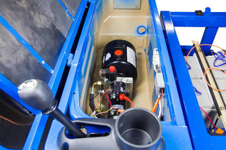 Грузовой электрический трицикл Rutrike D5 1700 гидравлика в Санкт-Петербурге